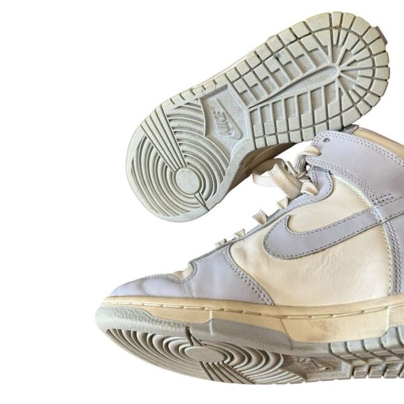 Nike Dunk High 'Football Grey' High-Top Sneakers in White and Gray - Picture 11 of 12